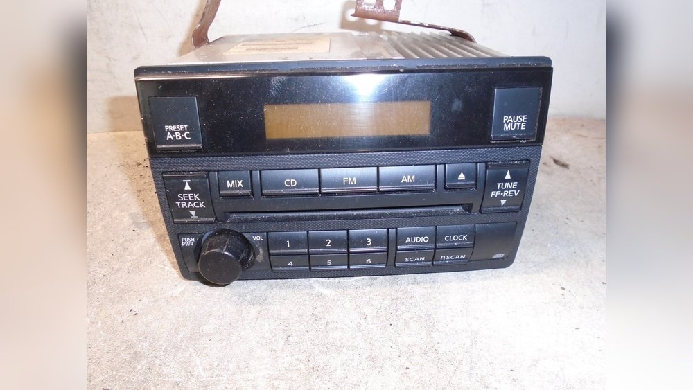 2005 Dodge Caravan Stereo Gets Power But Cd Player And Cassette Wont Work