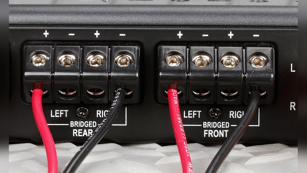 How to Bridge 4 Channel Amp